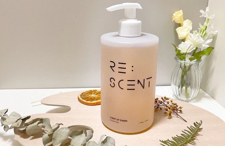 【Rescent 晨曦光影沐浴露 】獨特技術一瓶多效用，潔淨保濕，來自大自然的呼吸