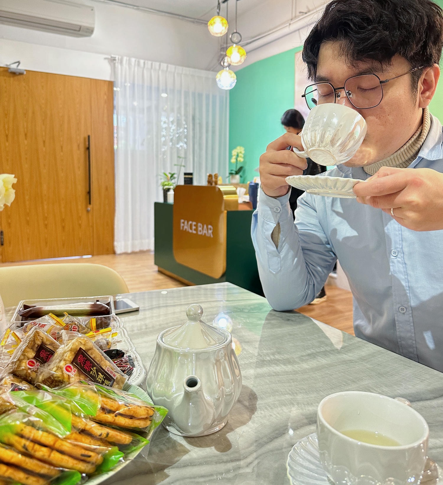 桃園做臉推薦【臉霸 FACE BAR】男士臉部保養太有感,縮時保養輕喚膚、無痛清粉刺 - 第13張圖