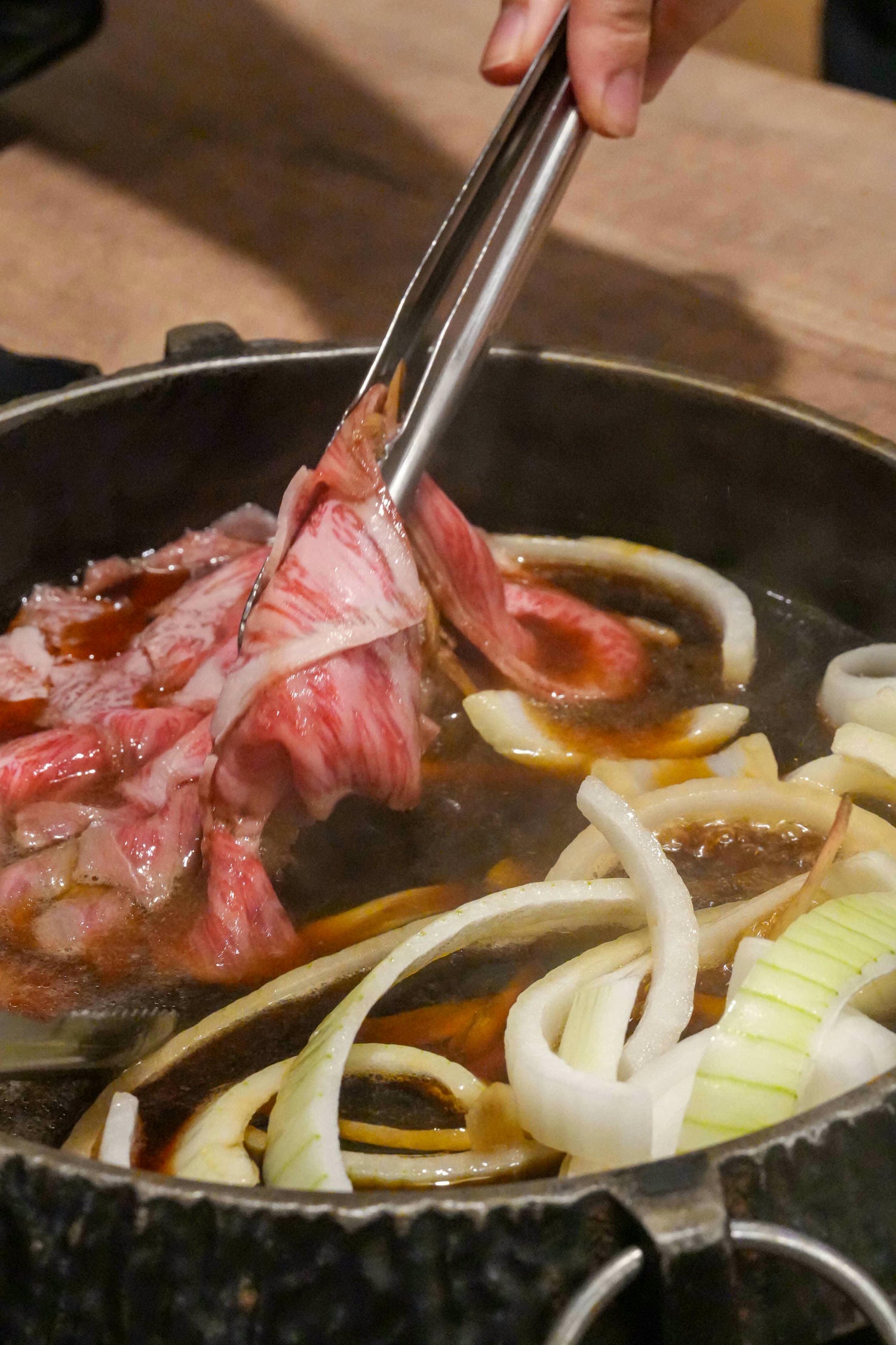 台北頂級A5和牛吃到飽推薦【潮肉壽喜燒-敦南店】東區火鍋首選,一起來場肉肉饗宴吧! - 第8張圖