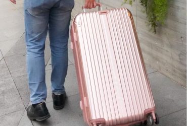 受保護的內容: ALLEZ奧莉薇閣評價【PUMP胖胖箱】 置物櫃適用行李箱推薦，大容量29吋行李箱開箱！