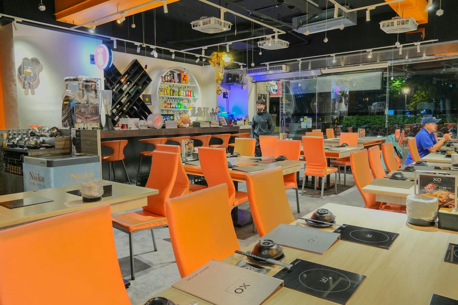 新北火鍋推薦【xo shabu shabu 蘆洲店】時尚裝潢還能喝杯調酒! - 第1張圖
