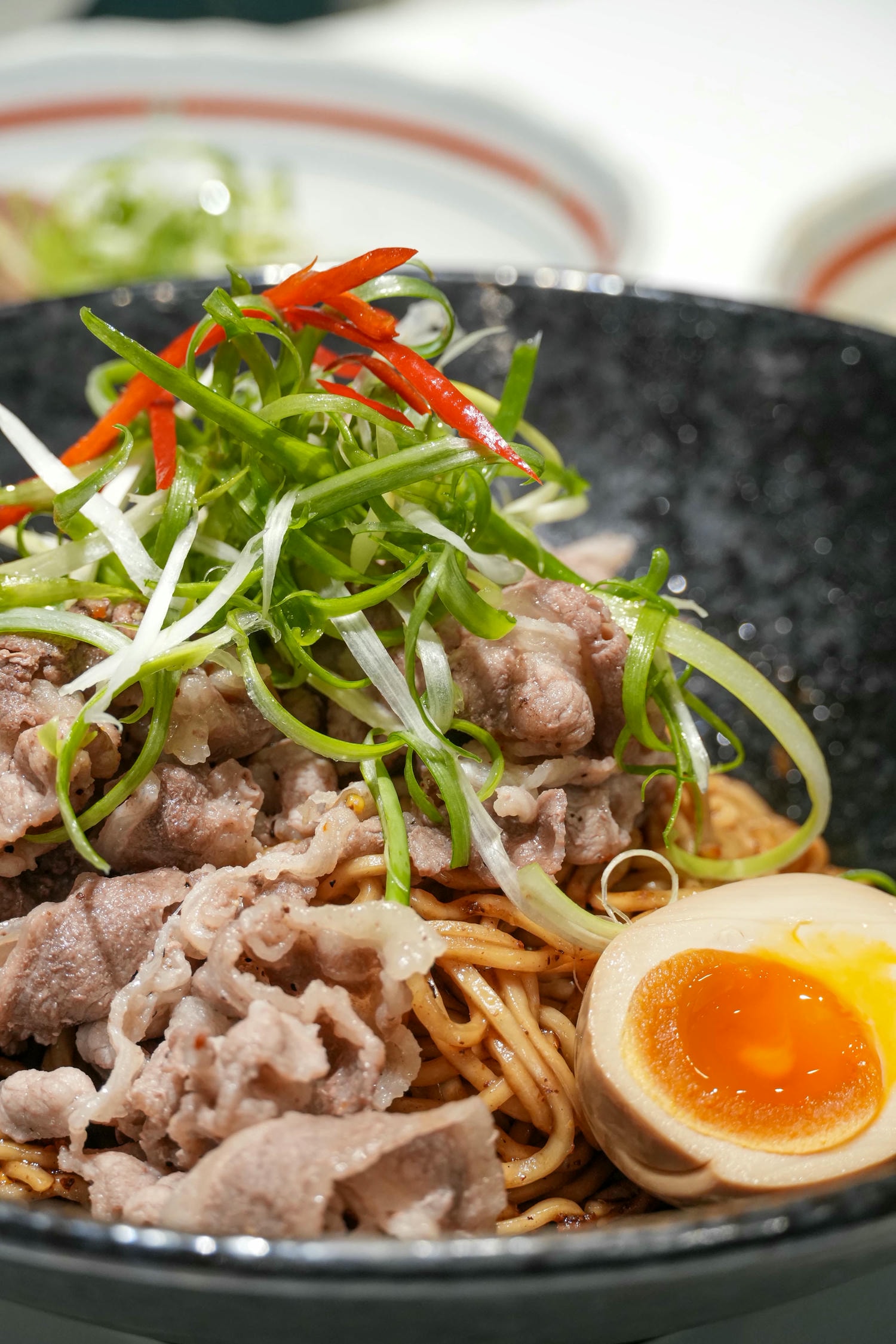 桃園八德美食【二鬼麵鋪-桃園八德店】麻辣、炙燒多樣選擇,質感拉麵店推薦! - 第6張圖