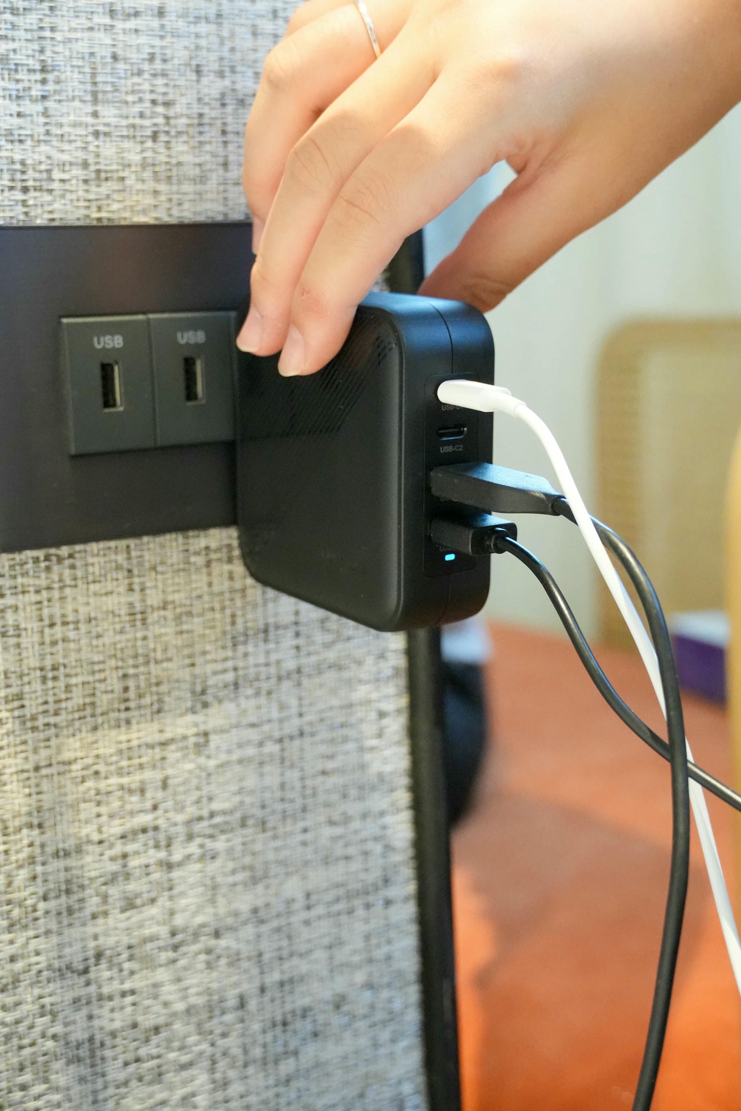 旅行、辦公必備好物【Targus Power ELITE WALL CHARGER APA109 旅行多國充電插頭】一次解決多種煩惱! - 第2張圖