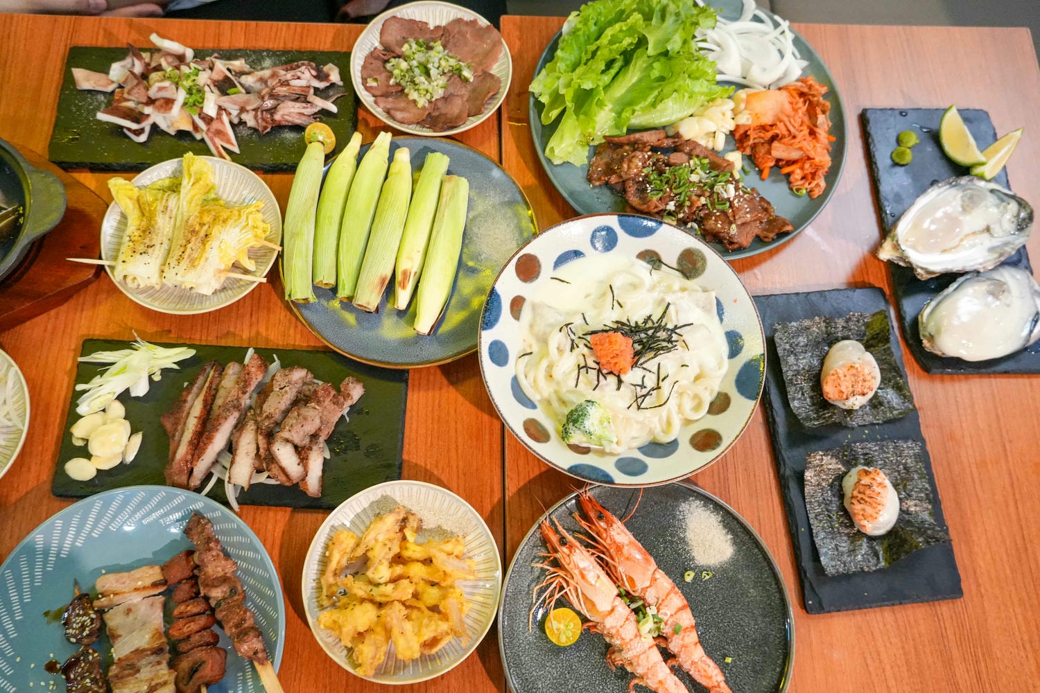 中山站新開幕平價串燒【串在一起-中山店】必點手掌大生蠔,聚會小酌超Chill - 第4張圖