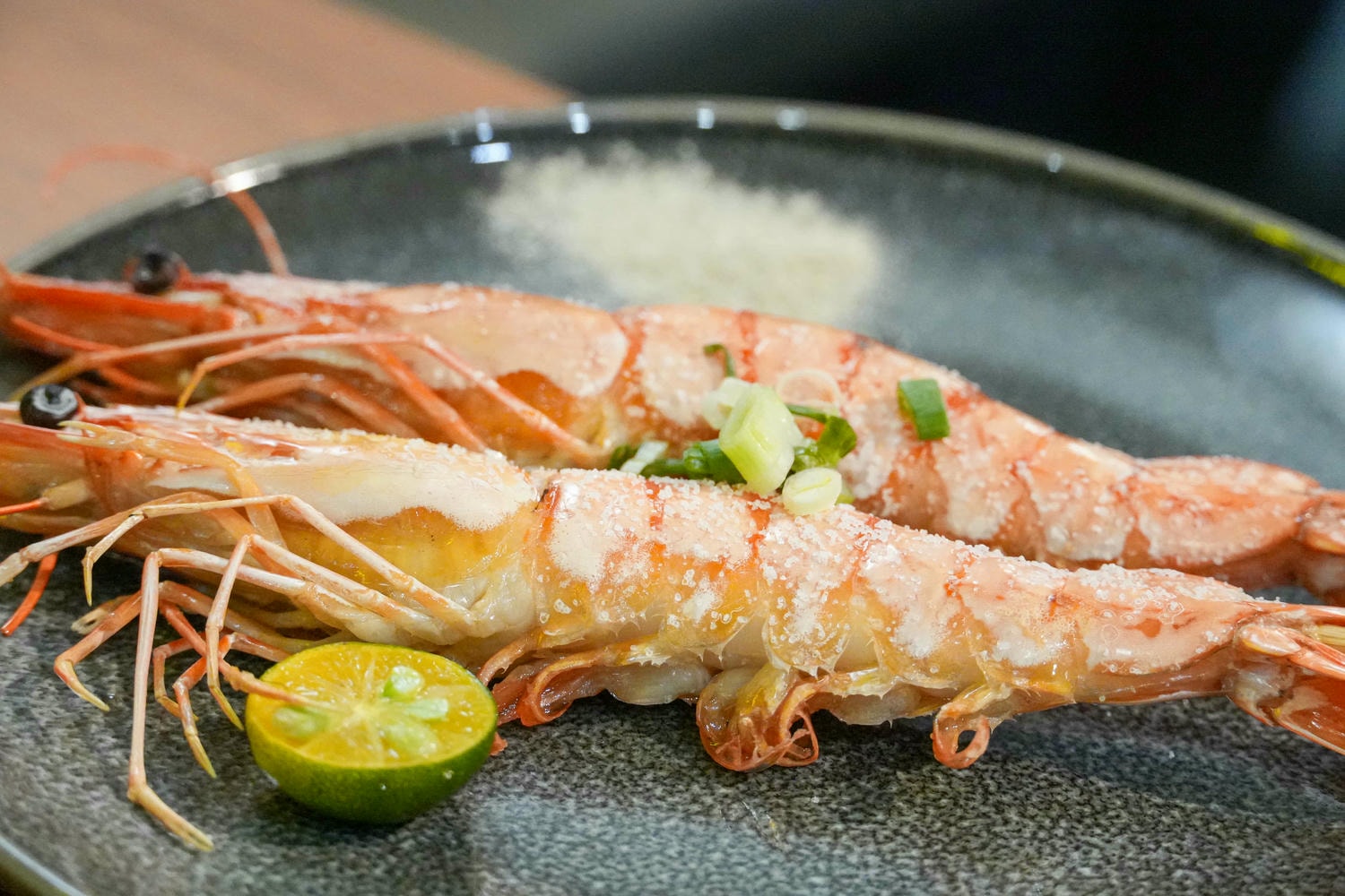 中山站新開幕平價串燒【串在一起-中山店】必點手掌大生蠔,聚會小酌超Chill - 第18張圖