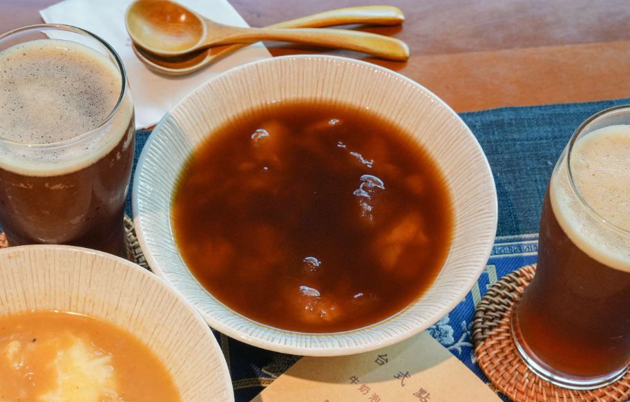 中秋禮盒推薦【御華興食品】台北傳統糕點老店，饒河夜市必訪美食|伴手禮推薦