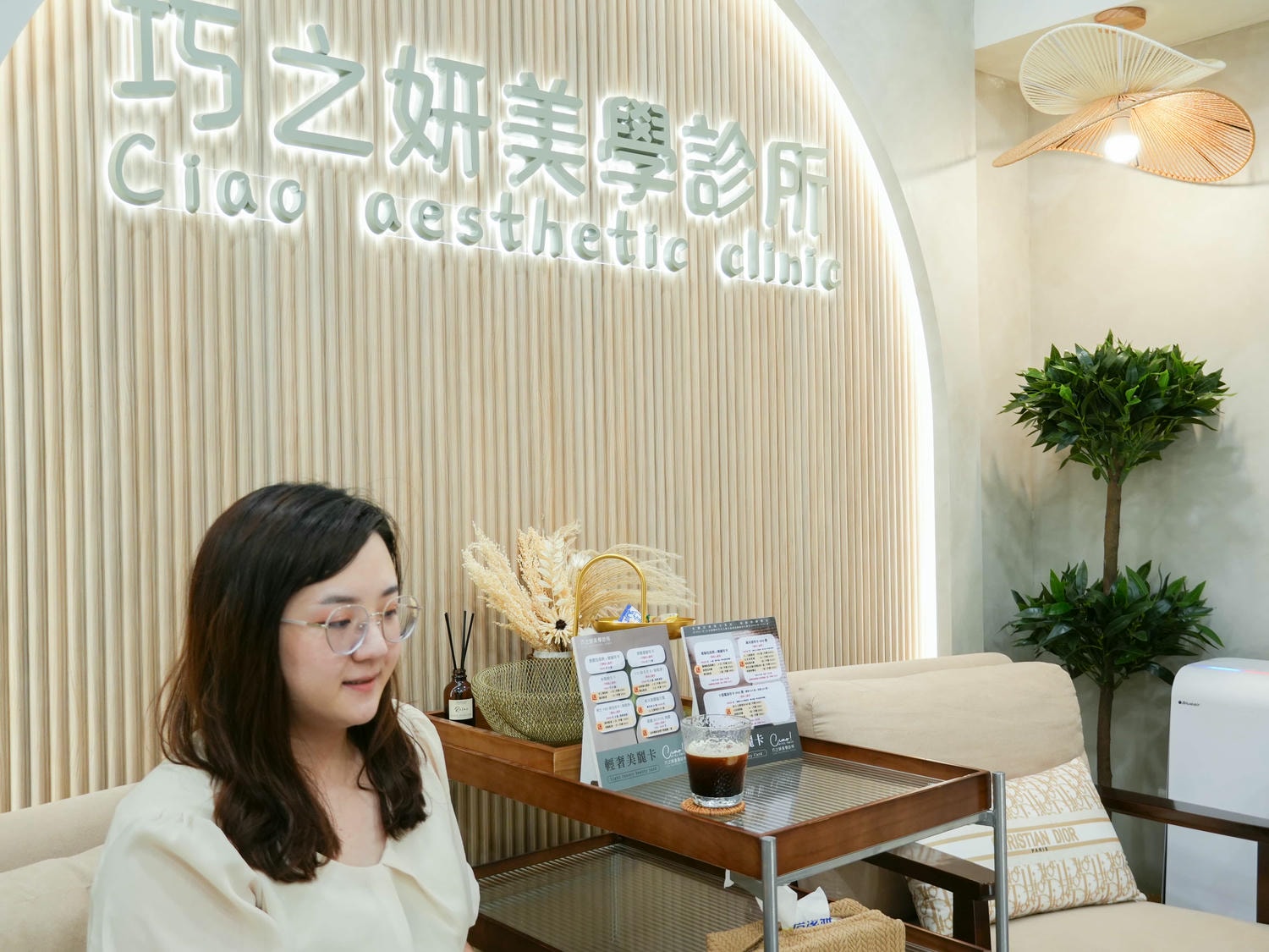 台北水飛梭推薦【巧之妍美學診所】絕美環境|信義醫美首選,讓肌膚來場深層清潔及保養吧! - 第1張圖