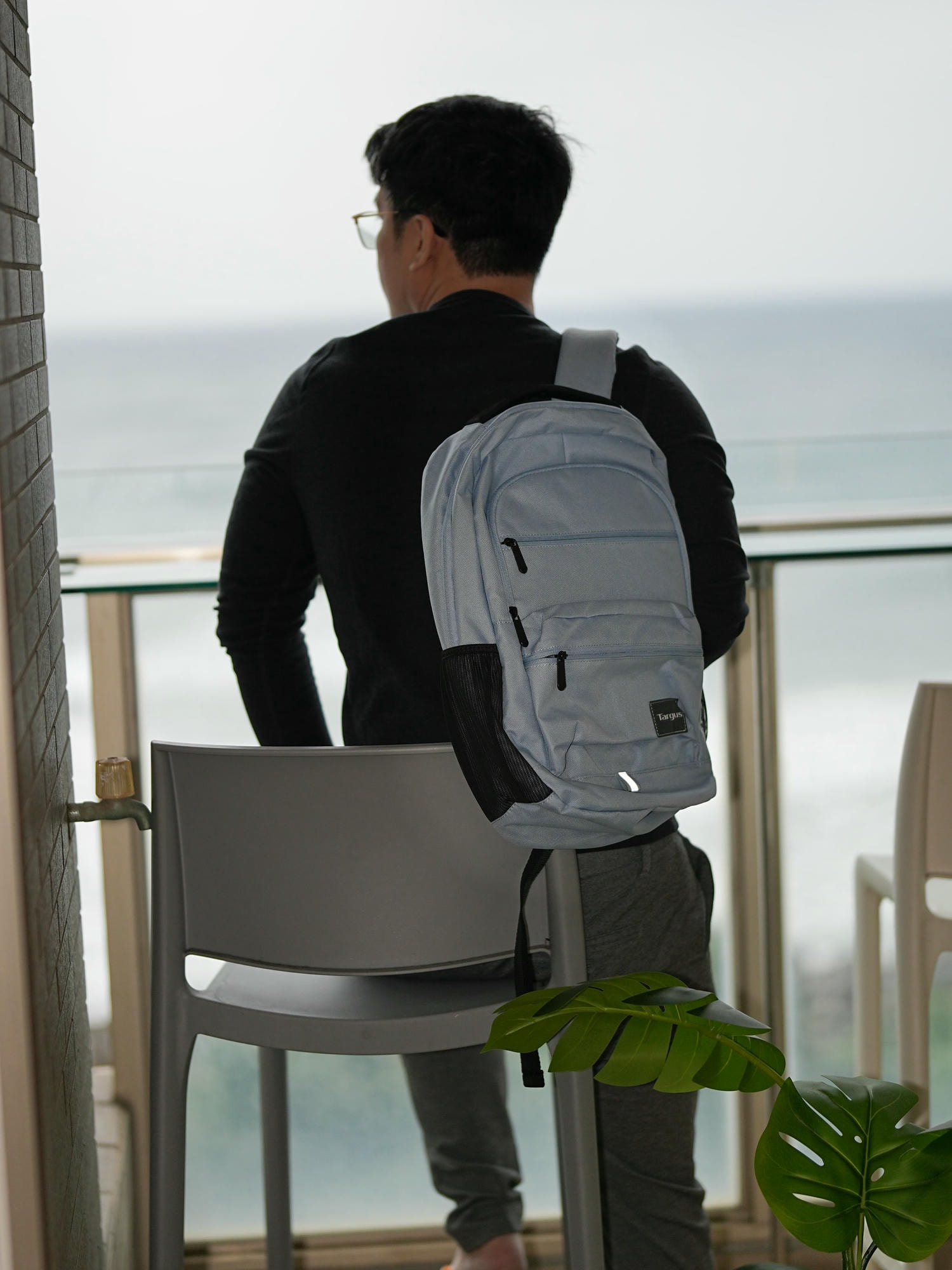 全能後背包【Targus OCTAVE III BACKPACK TBB65302GL】兼具時尚設計與卓越收納實力 - 第8張圖