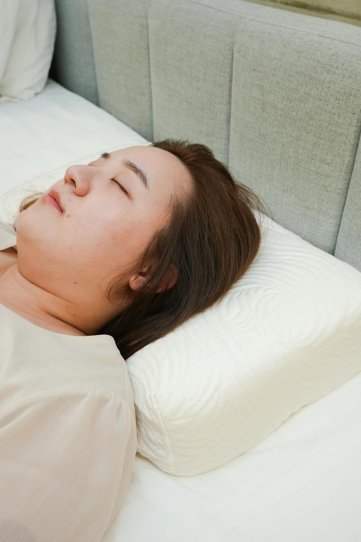 ✨【zZSLEEPER忘憂枕 團購優惠中】從此告別翻來覆去的夜晚,真正睡個好覺😇 - 第3張圖