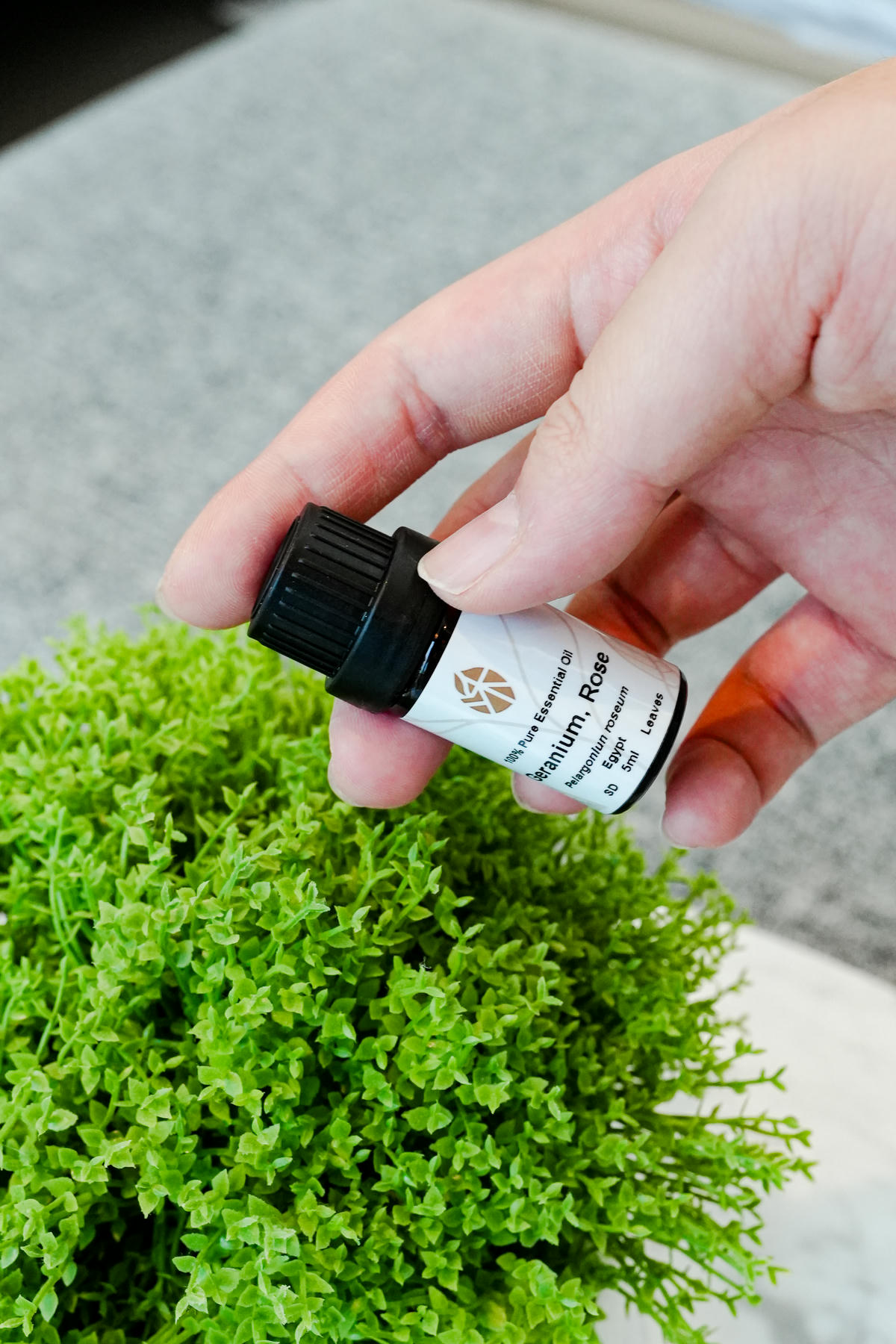 【沐禾 AromaHarvest 單方精油】一起放慢腳步,好好呼吸、好好感受生活的氣息,薰衣草精油、玫瑰天竺葵精油開箱推薦! - 第2張圖