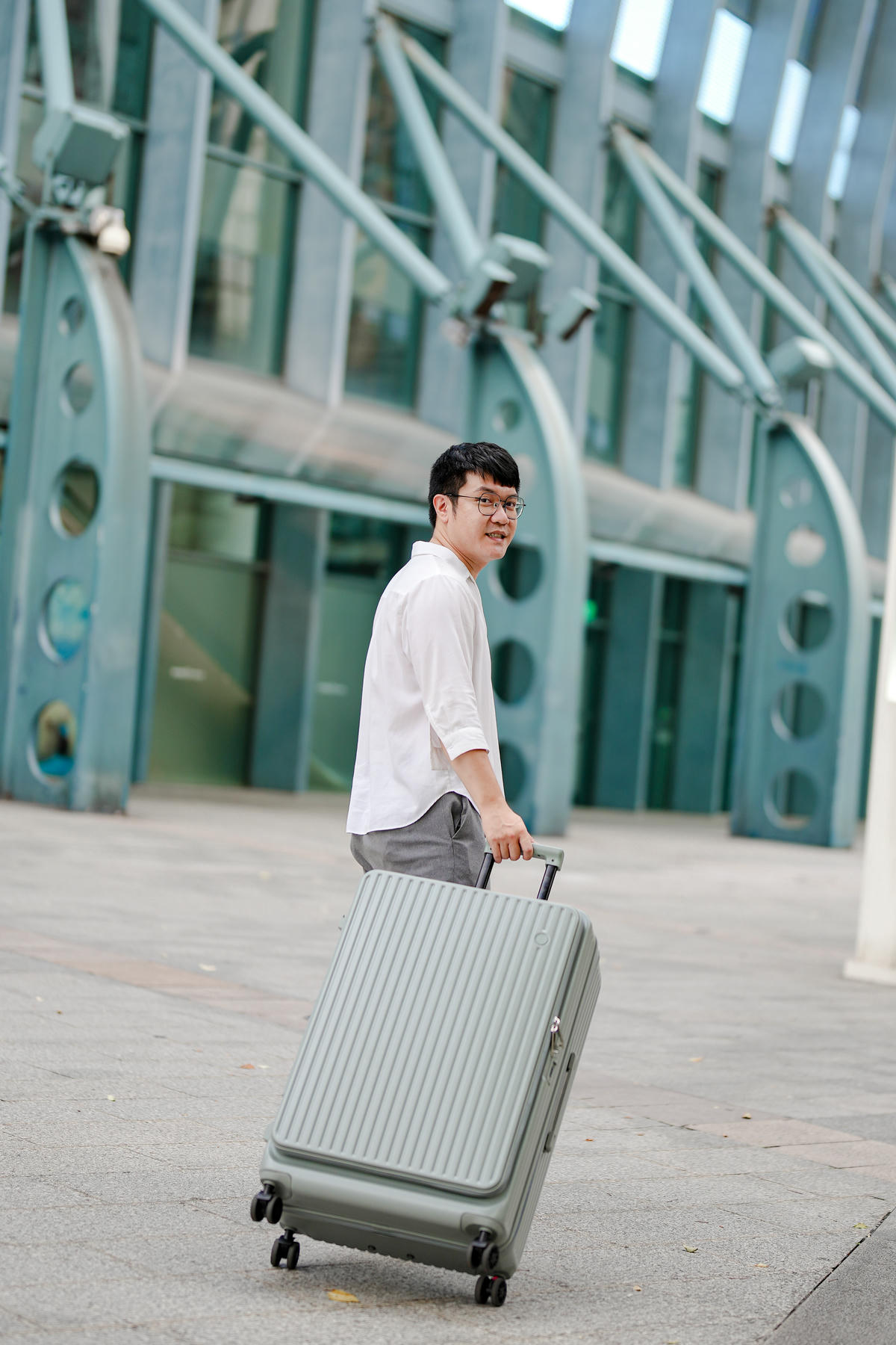 【SANSUI山水】Nareco小樽前開式行李箱團購開跑!輕旅拍360手機支架自拍棒旅行必備神器 - 第7張圖