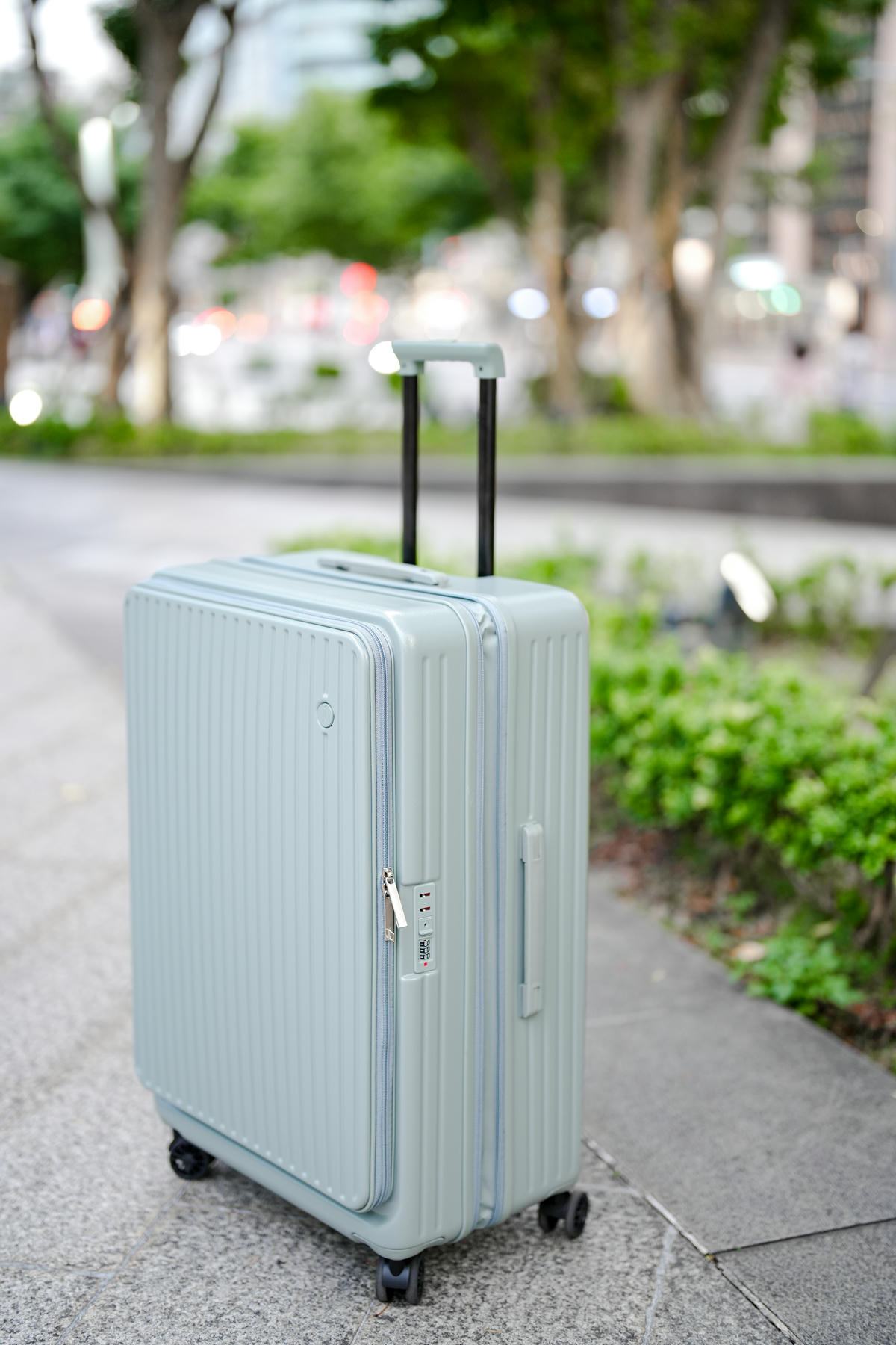 【SANSUI山水】Nareco小樽前開式行李箱團購開跑!輕旅拍360手機支架自拍棒旅行必備神器 - 第3張圖