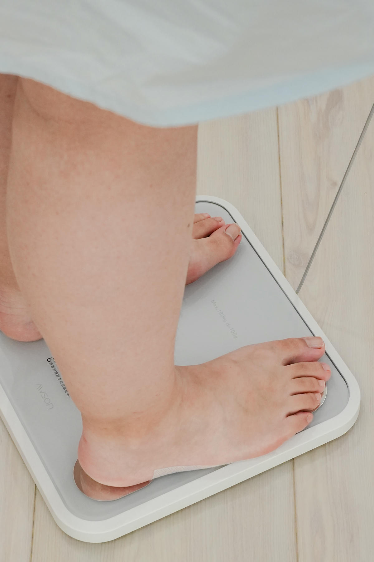 體態管理、監控必備神器【AWSON 八電極家用體脂計】平價精準體脂計,全家人的管理師,超優惠限時團購開跑啦🔥🔥 - 第3張圖