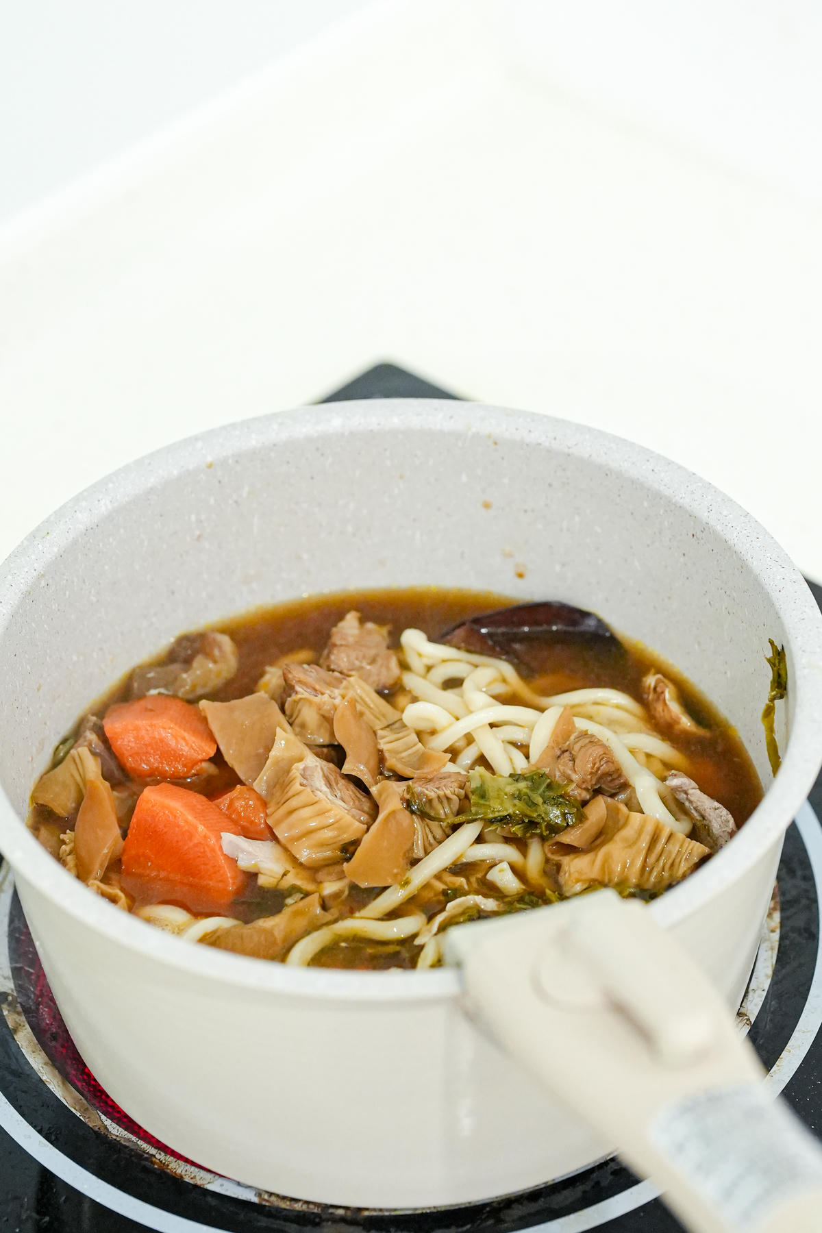 12月團購開跑【緊來酸快樂豬】2025網路超夯美食開團!30 年老味道、用料超札實 - 第9張圖 12月團購開跑【緊來酸快樂豬】2025網路超夯美食開團!30 年老味道、用料超札實