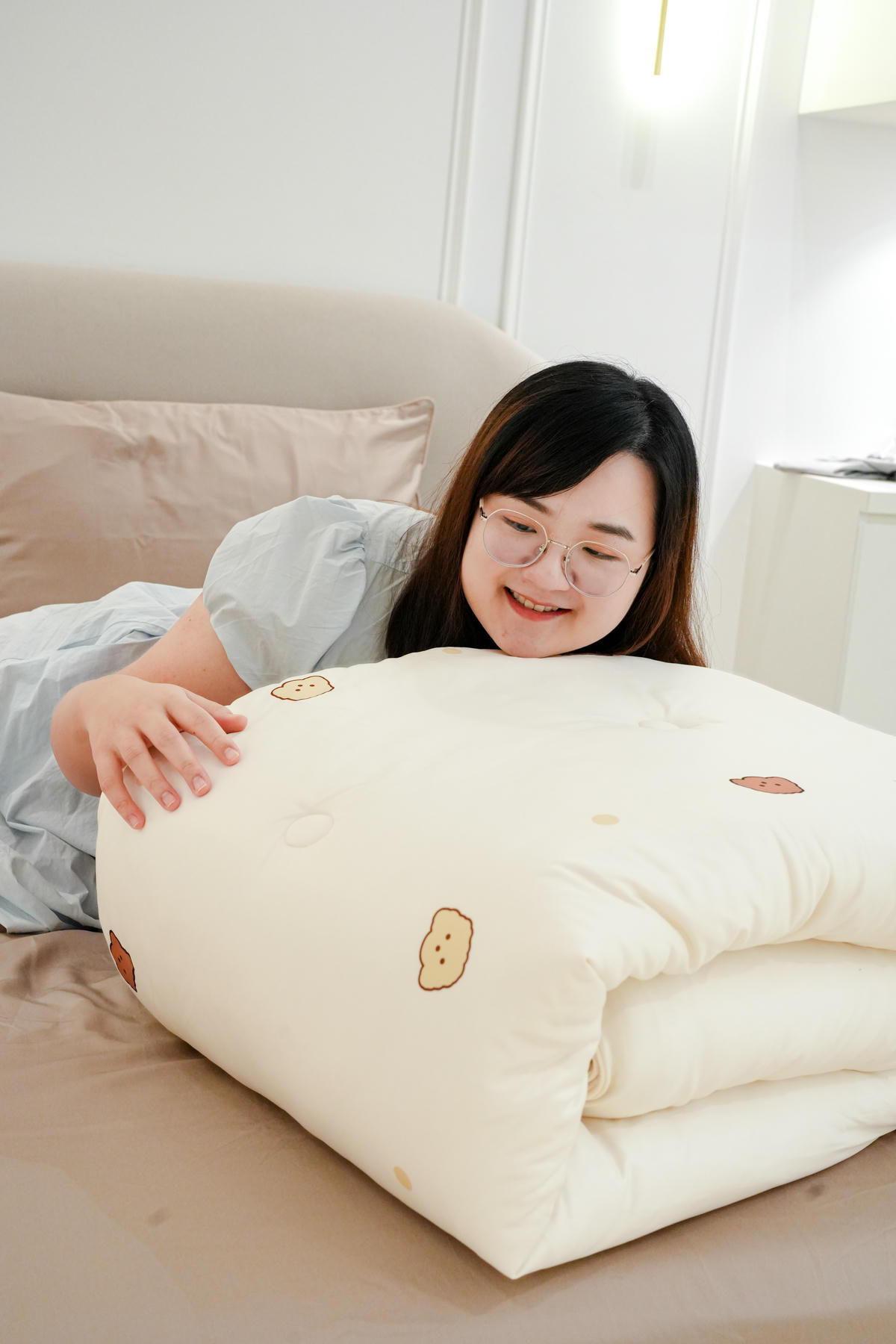 2025超夯寢具品牌聯名款【52weeks x 青鳥家居】好好睡奶蓋被開團,蓬鬆如雲朵般溫柔,11月團購開跑啦🔥🔥 - 第1張圖