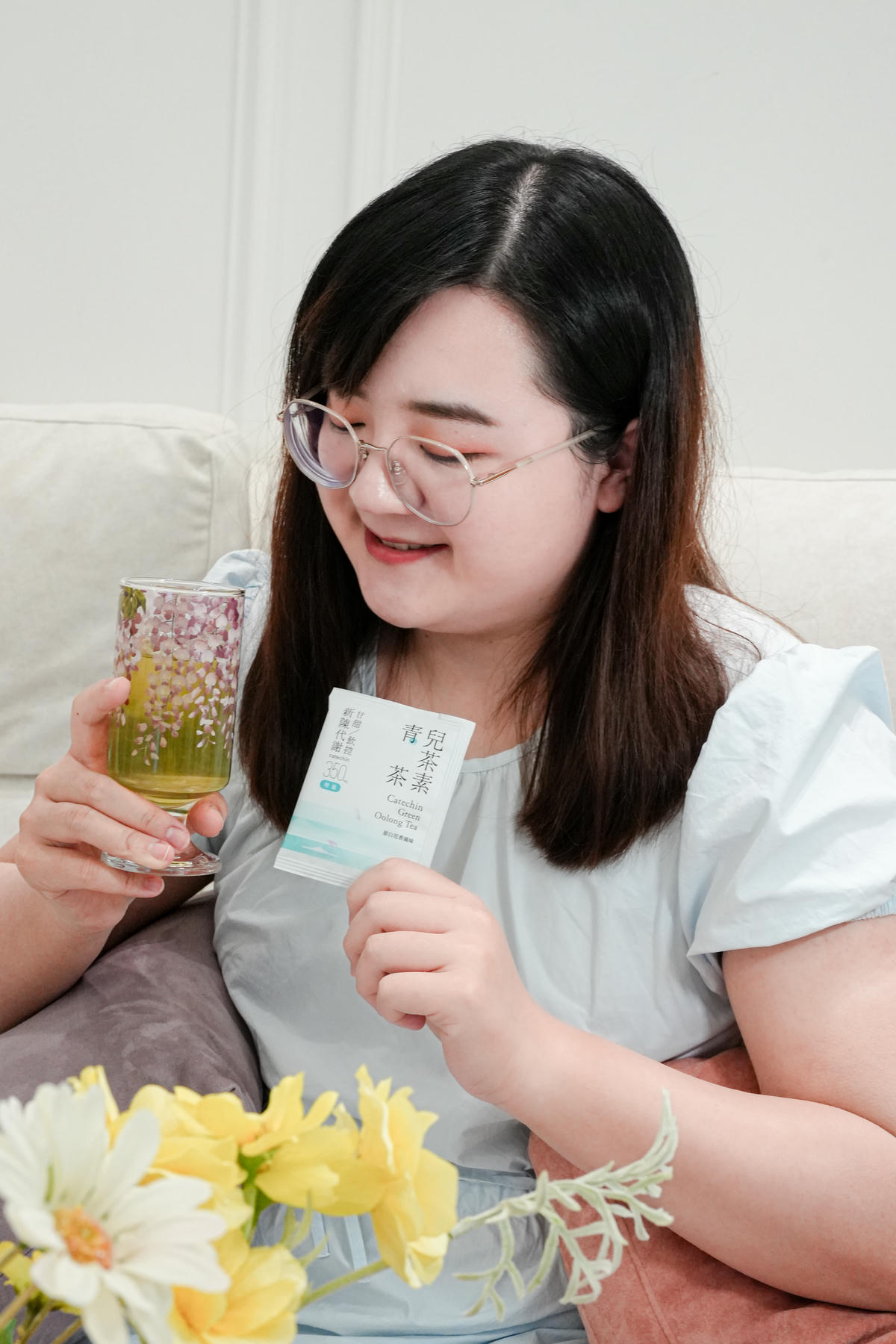 12月團購開跑【Teascovery 發現茶】茶香入喉質感生活，自然茶香搭配可麗捲，辦公室下午茶好評團購推薦！