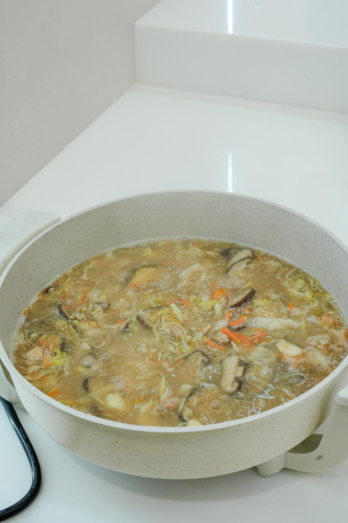 團圓圍爐輕鬆上桌【中華海洋年菜系列】開團！婆媽解放雙手必購團圓菜，即時加熱上桌團購開跑囉?