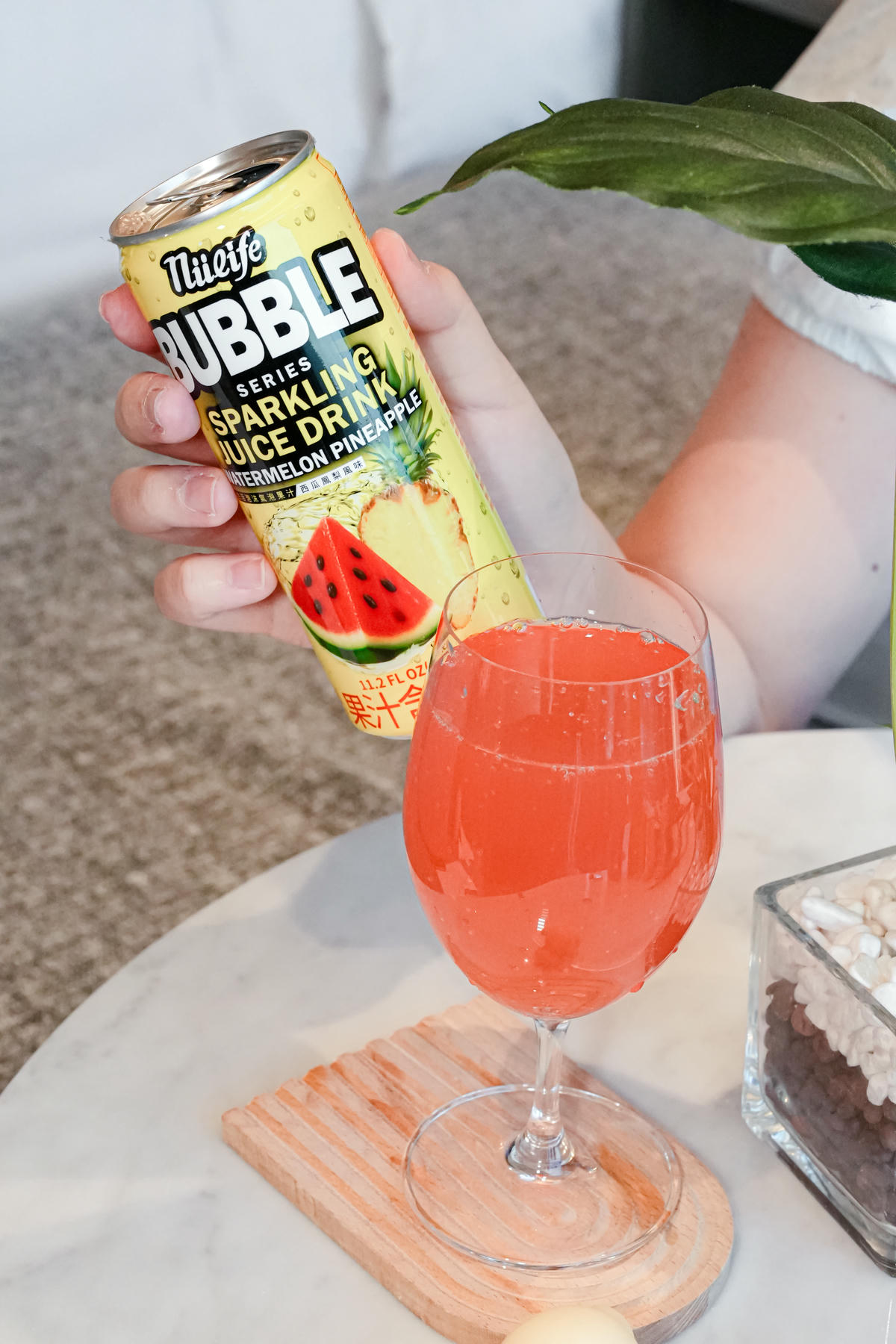 55%真實果汁，喝的到果香的汽水【生活泡沫氣泡果汁】創新果汁飲品激爽團購中🙆‍♀️