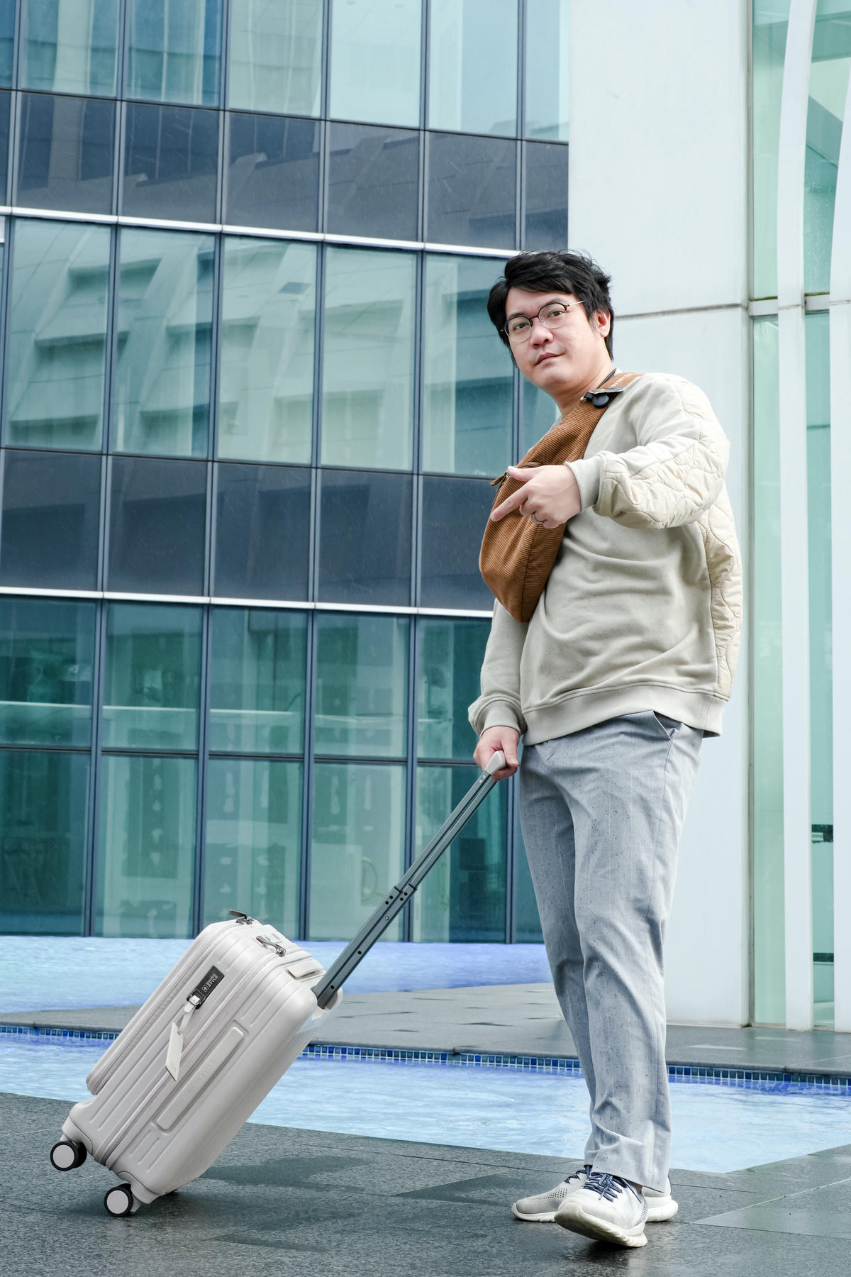 【SWISS STYLE ! DUO雙開系列行李箱】The DoDo Men 嘟嘟人推薦、頂配規格萬用行李箱推薦開箱！