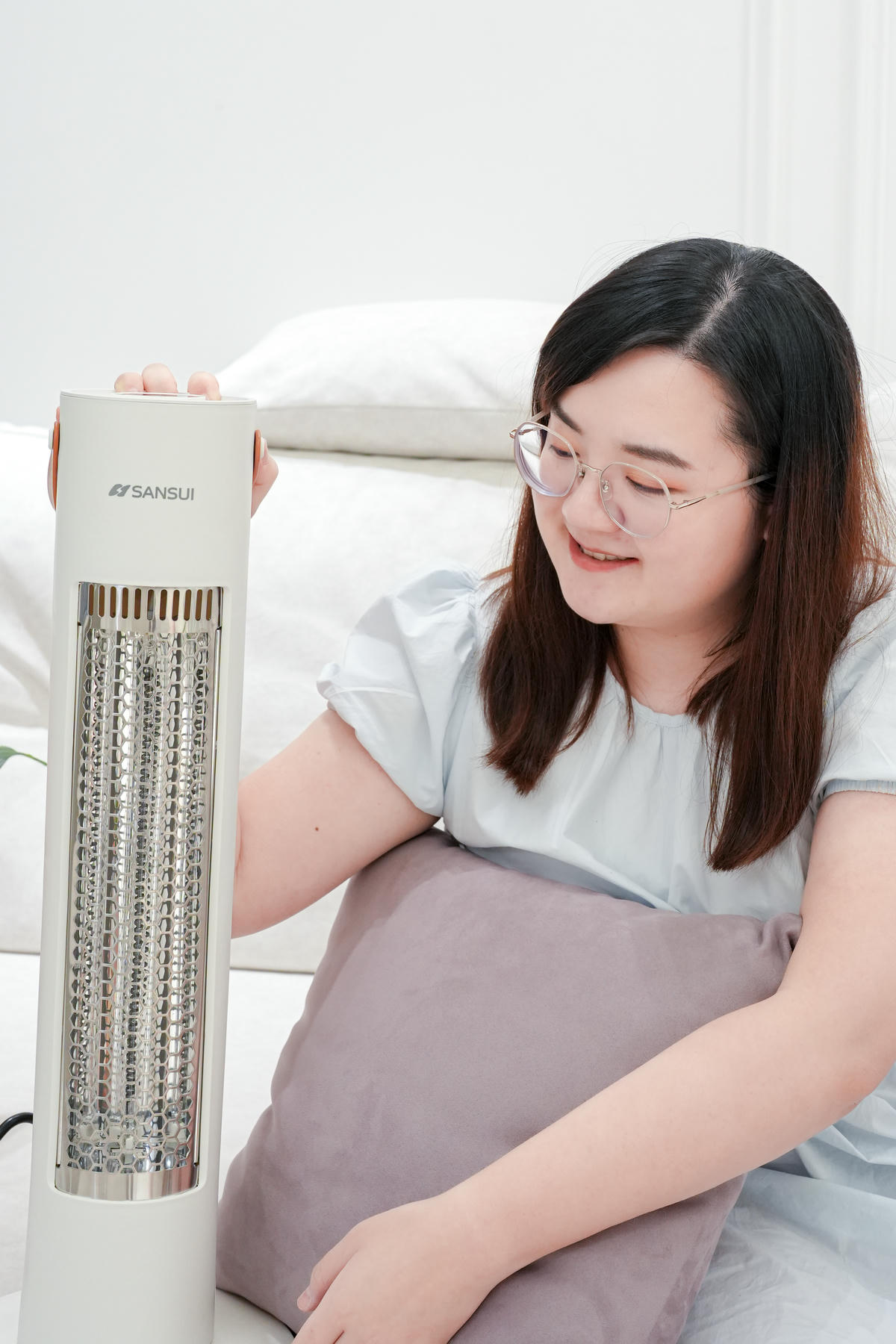 冬季生活居家電器團購開跑【SANSUI山水】瞬熱擺頭遠紅外線碳素電暖器、MUNICHI 沐尼黑浴室壁掛電暖器、MUNICHI沐尼黑無線暖宮舒揉腰帶 MR.HUG，上架優惠團購開跑了🏃‍➡️