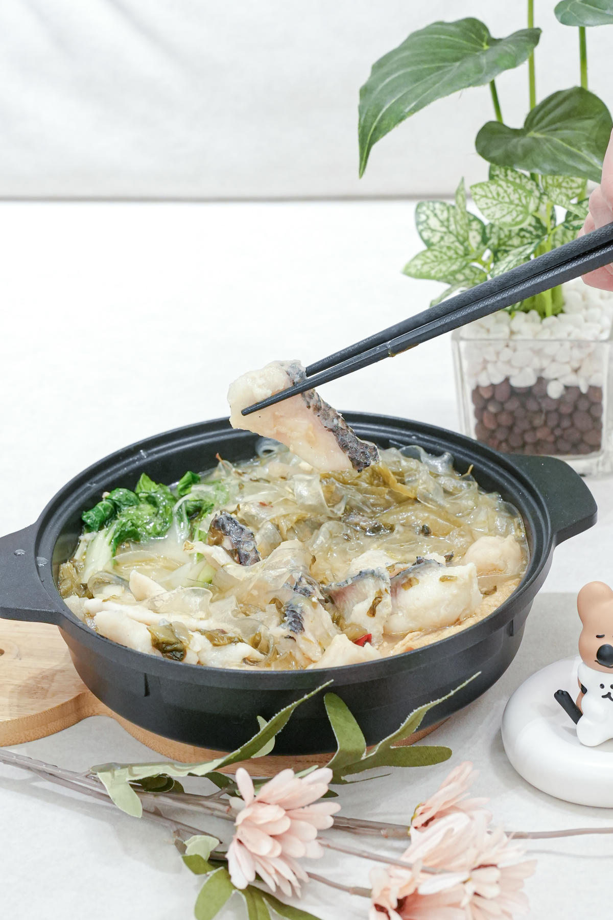 2026年節送禮首選【漁事所】1月團購開跑！一口烏魚子、一口鮑魚，不用跑餐廳加熱即食秘製酸菜魚、豬肚湯，解凍即食鮑魚、烏魚子，奢華美宴在家吃，優惠團購價錯過不等人🔥