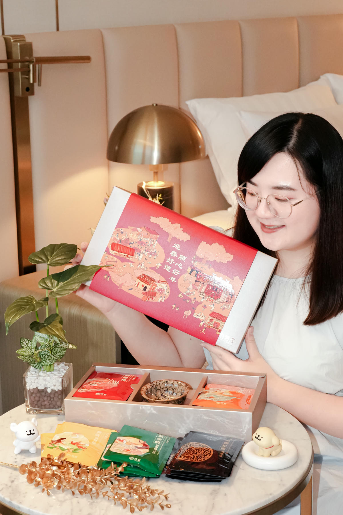 2026新年團購開跑【芳茲 日月養生滴雞精 】團購新春限定禮盒，馬年送禮推薦！1月團購開跑囉🔥