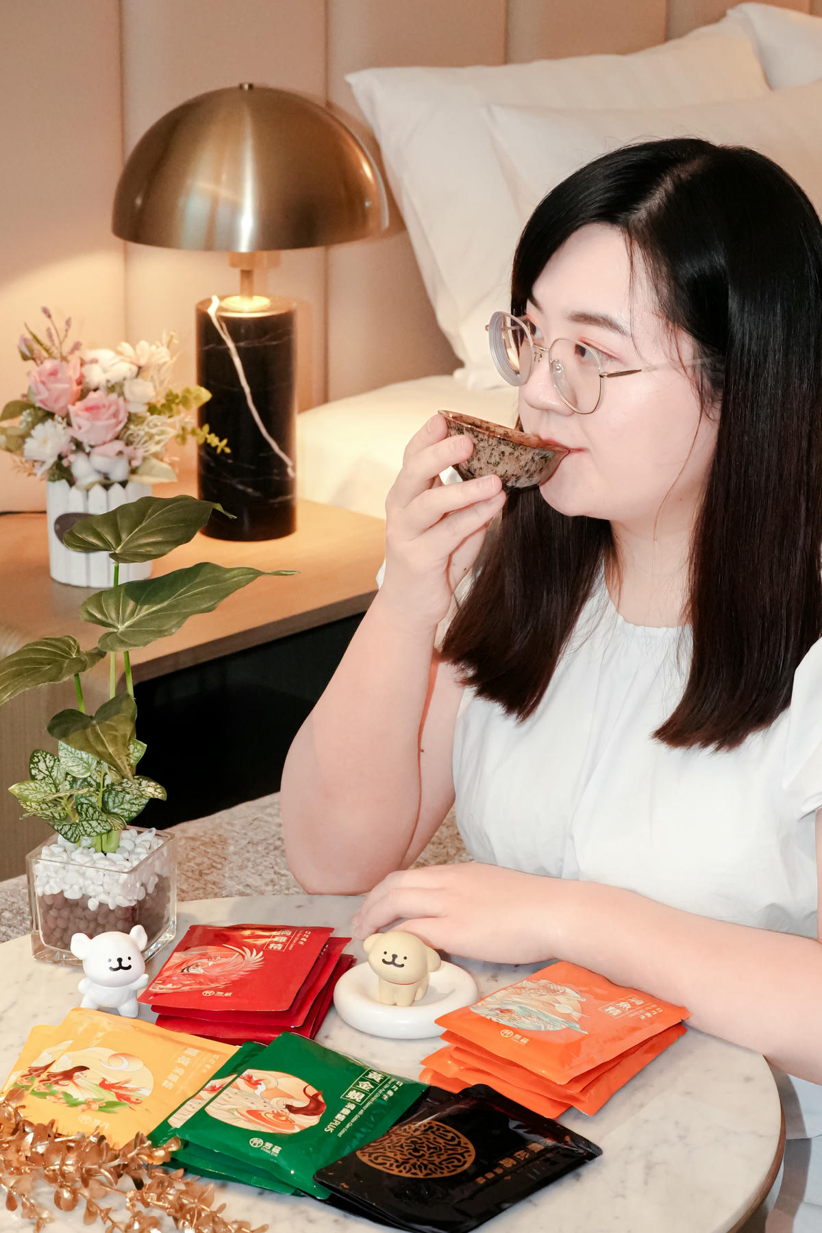 2026新年團購開跑【芳茲 日月養生滴雞精 】團購新春限定禮盒，馬年送禮推薦！1月團購開跑囉🔥