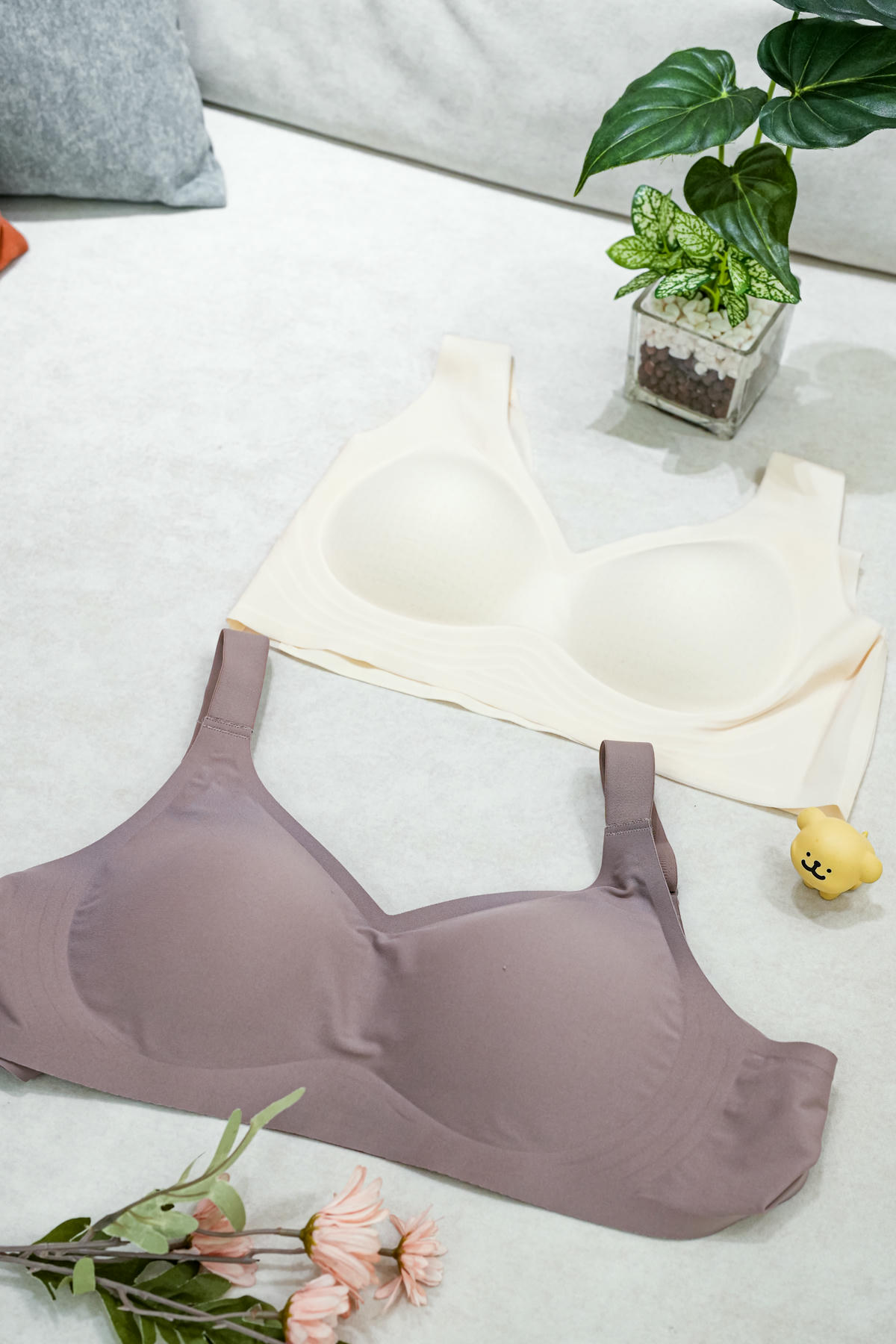 年前補貨團團購開跑【 i PINK 無鋼圈內衣】無痕裸感設計，舒芙每一天，好評第三團不要錯過啦！