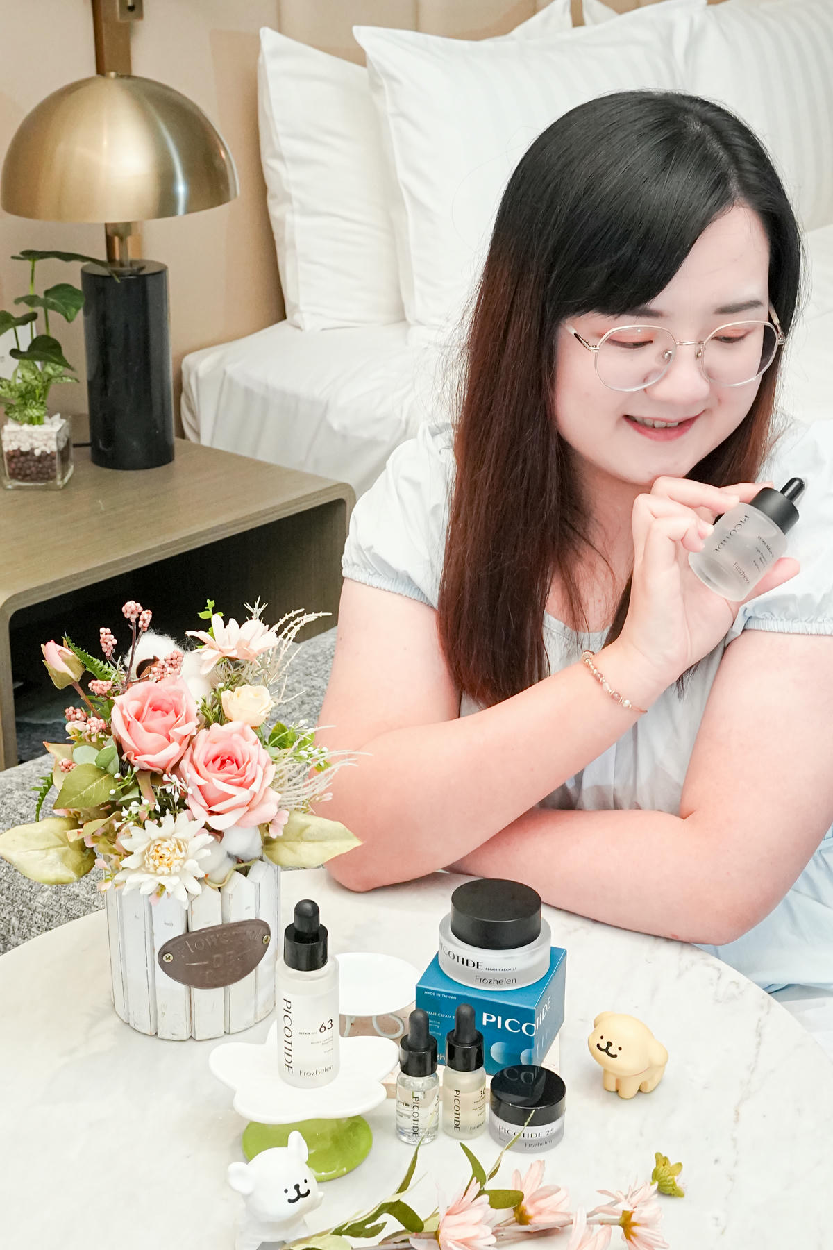 醫美後保濕推薦保養品開箱【Frozhelen 芙偲潤】深層滋潤修護組+旅行組，團購優惠限定價千萬不要錯過!
