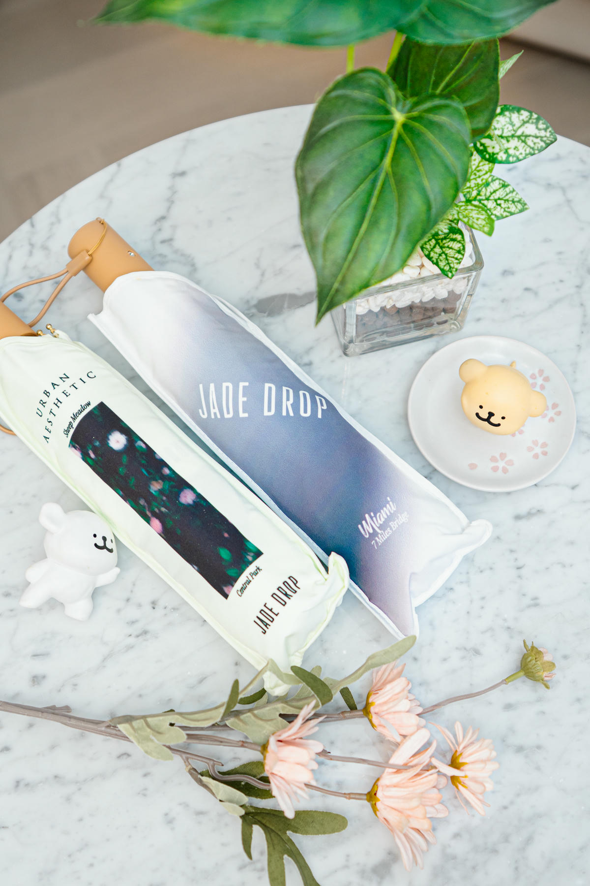 2026雨傘推薦首選【JADE DROP精品晴雨傘】UPF1000+ 夏日不怕曬,5月限時團購熱賣中 - 第1張圖 2026雨傘推薦首選【JADE DROP精品晴雨傘】UPF1000+ 夏日不怕曬,5月限時團購熱賣中