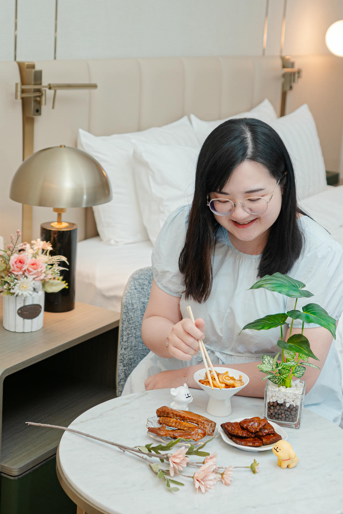 2026團購開跑【包飯店燻香滷味】即食滷味推薦，6月份團購優惠價千萬不要錯過，一起品味煙薰醬香