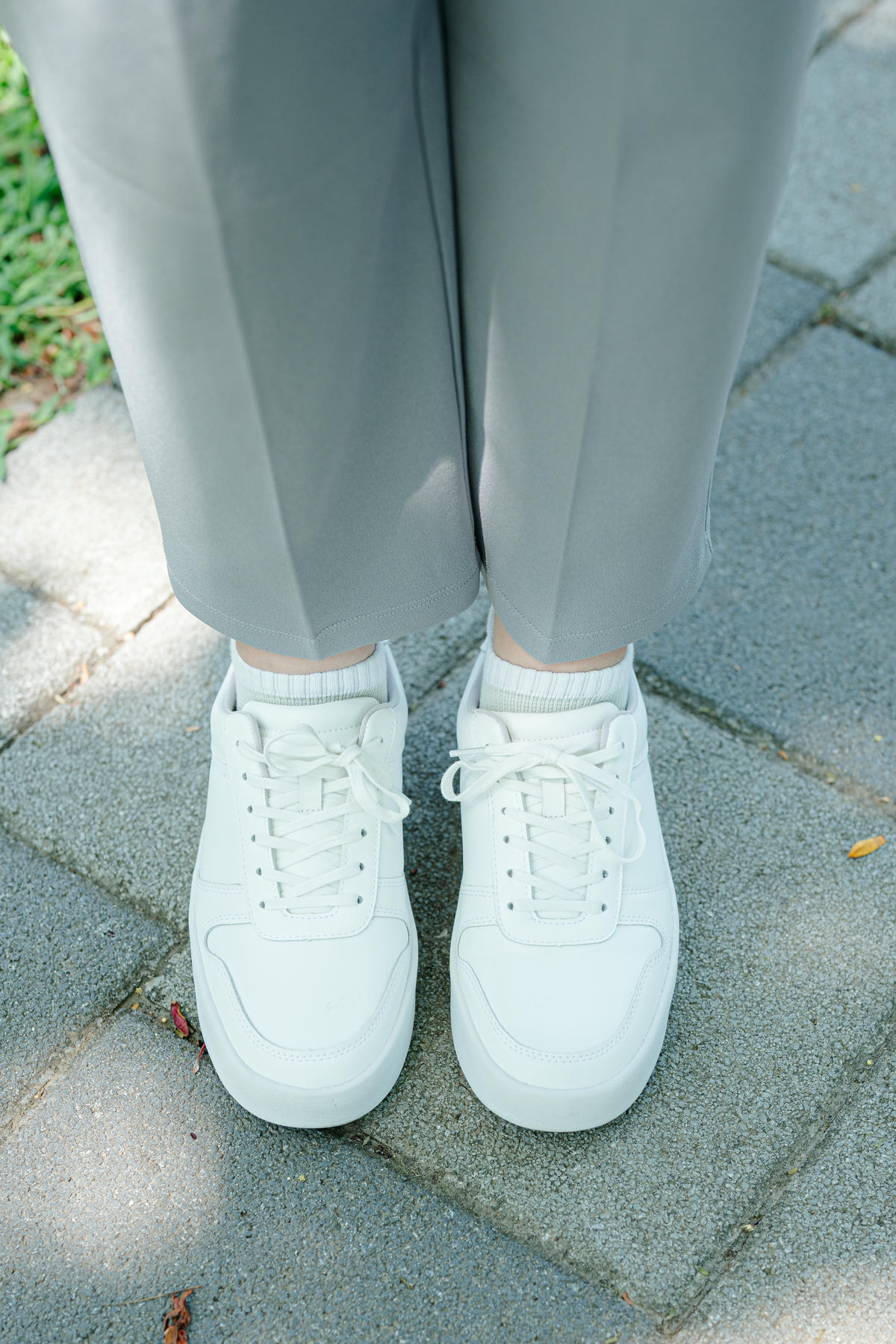 2026梅雨季限時團購開跑【PROJEXT 不怕髒防水小白鞋】質感功能穿搭,防水抗污機能獨家,6月份團購優開跑啦 - 第1張圖 2026梅雨季限時團購開跑【PROJEXT 不怕髒防水小白鞋】質感功能穿搭,防水抗污機能獨家,6月份團購優開跑啦